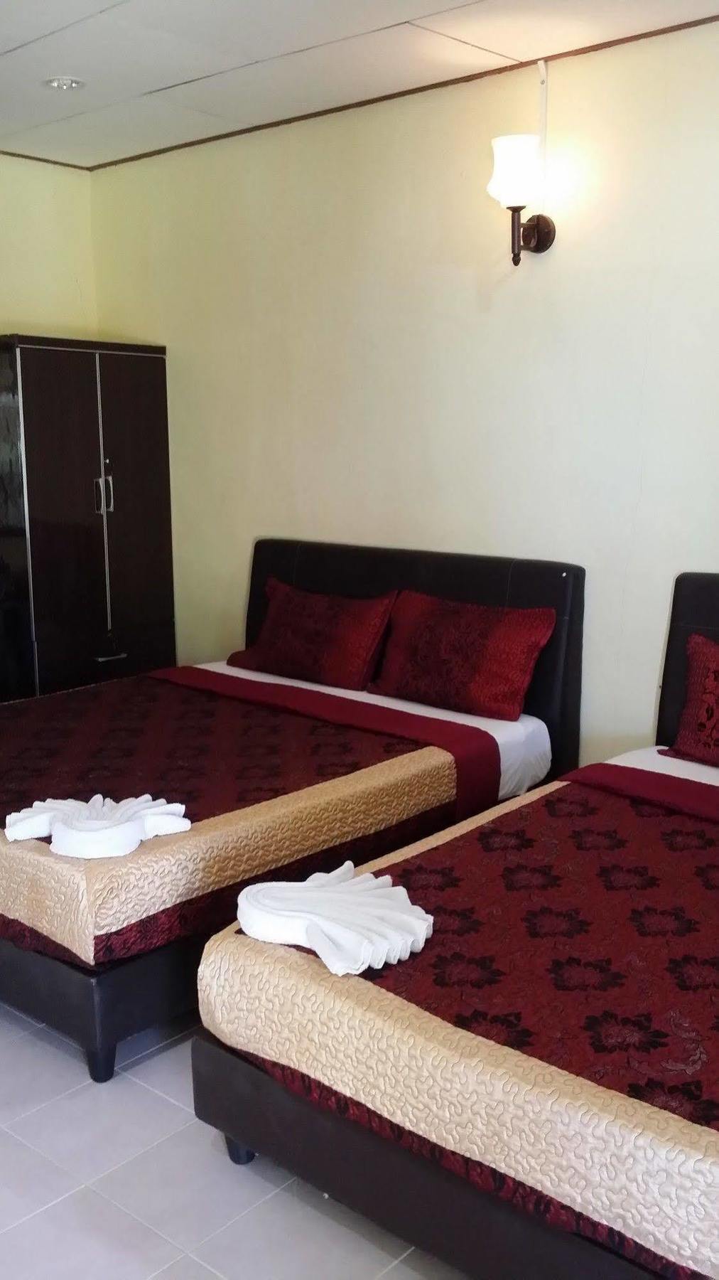 Motel Tanjung Puteri Pasir Hitam Eksteriør bilde